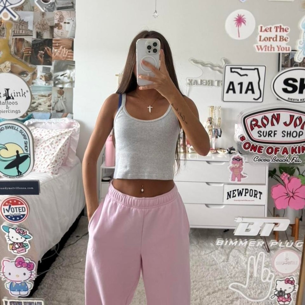 Pink Aritzia Jogger Fleece Sweatpants